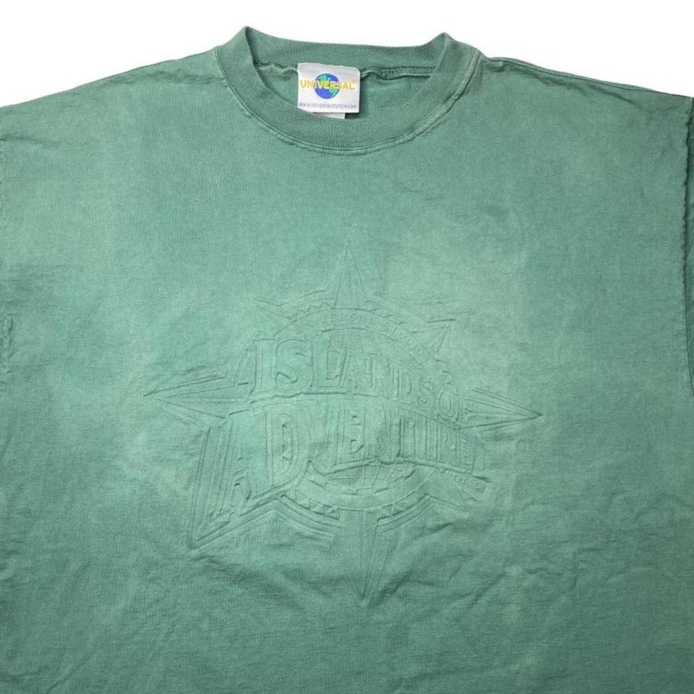 Vintage 90s Universal islands adventure shirt